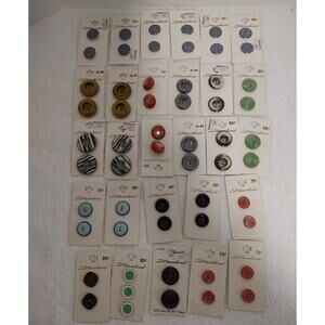 Streamline Lot/28 Assorted Vintage Buttons New On Cards